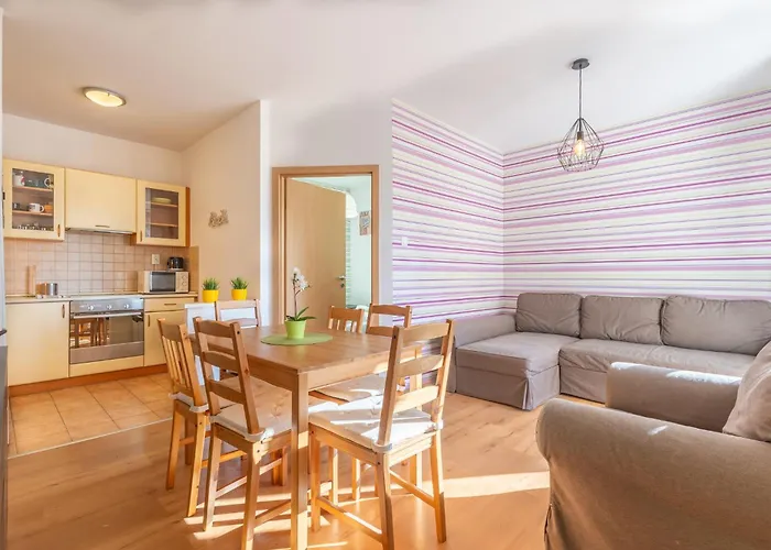 Laguna Family By Bltn シオーフォク